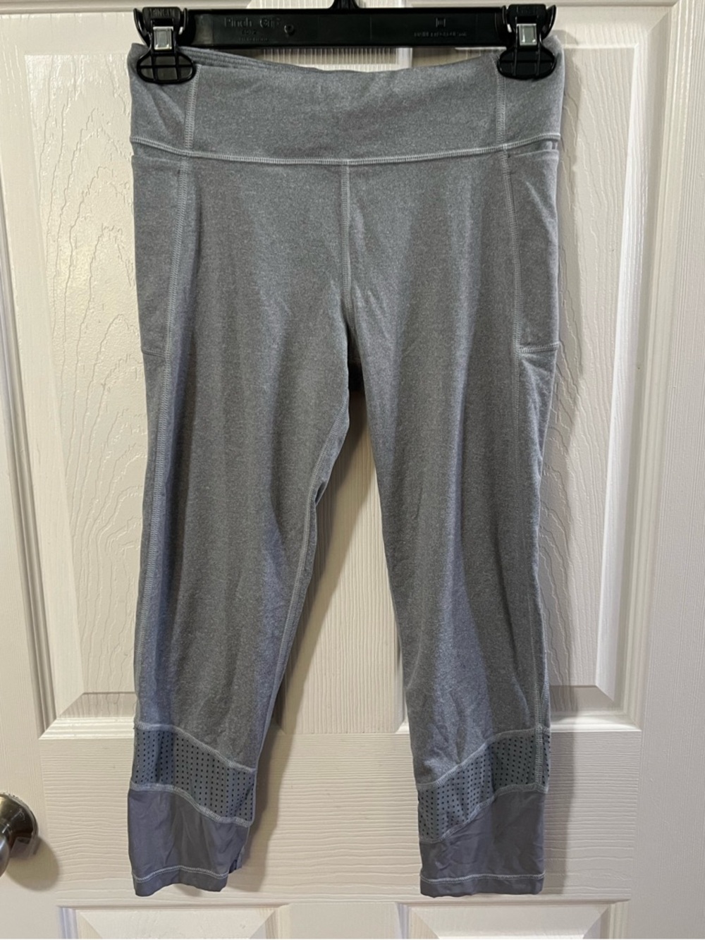 Athleta Girl Refuel Mesh Capri cobblestone grey XL 14